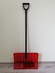 Лопата снеговая CARBOLUX ПК-2 поликарбонатная красная 37,5*52см, черный алюм. черенок (ч)